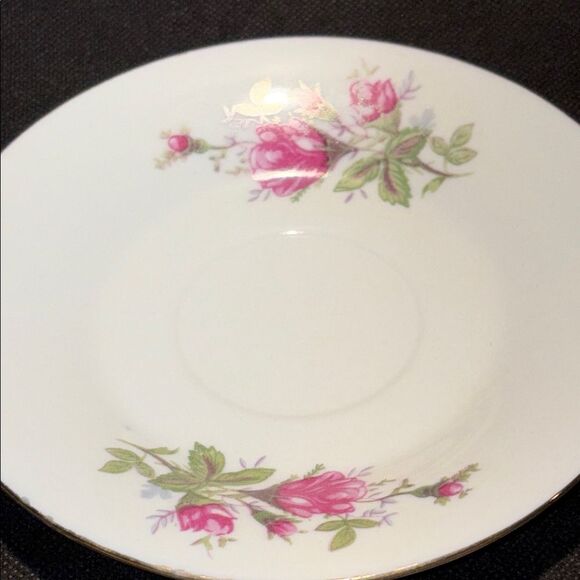 Crescent Fine China Teacup and Saucer - Picture 6 of 7